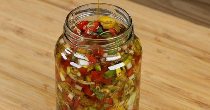 Cómo hacer esta mezcla de condimentos para usar como aperitivo y para cualquier tipo de comida